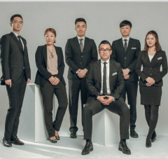 企業西服定制應該具備什么條件