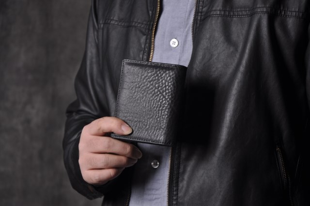 職業(yè)裝搭配禁忌